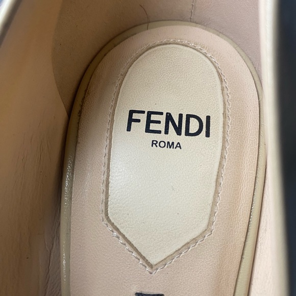 Fendi heels - Picture 4 of 6